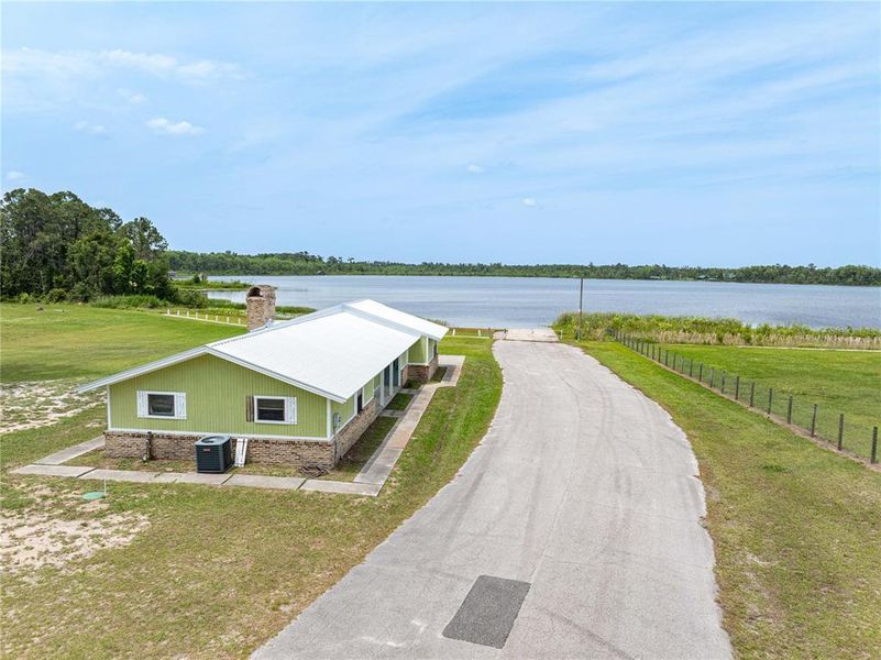 Image 40 of a home in .