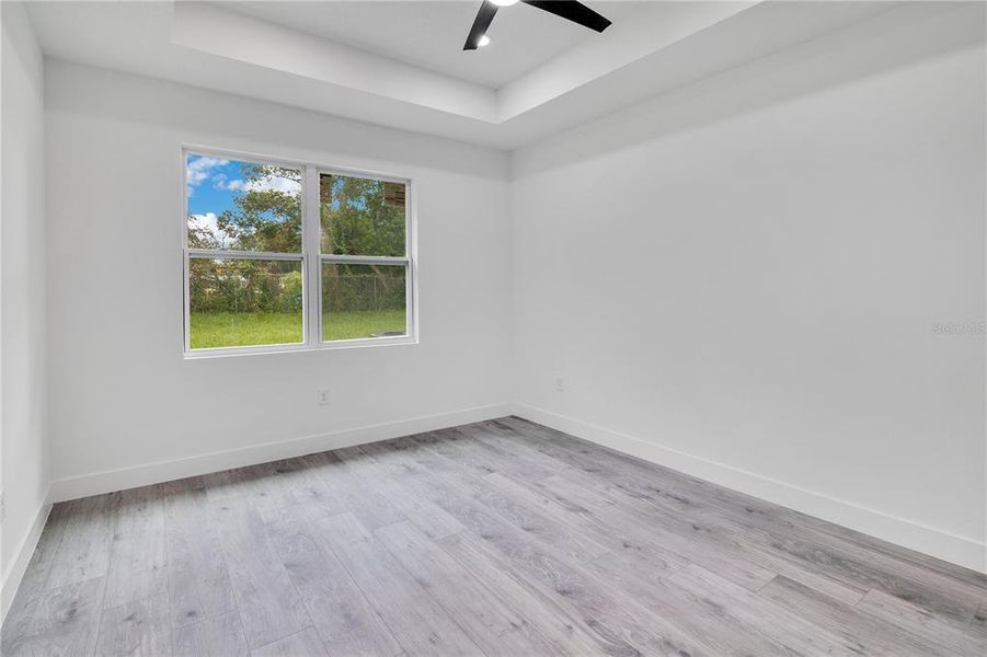 Spacious, unfurnished interior of a new home in , Apopka (Image 49).