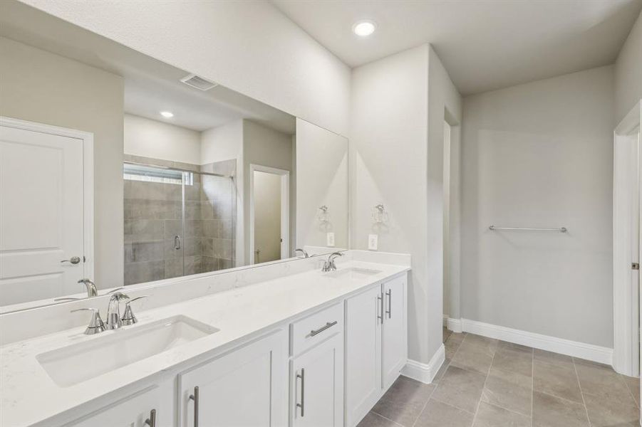 Photo is not of the actual home, but is an inspirational photo of builder’s model home and may depict options, furnishings, and/or decorator features that are not included. Photo is not of the actual home, but is an inspirational photo of builder’s model home and may depict options, furnishings, and/or decorator features that are not included.