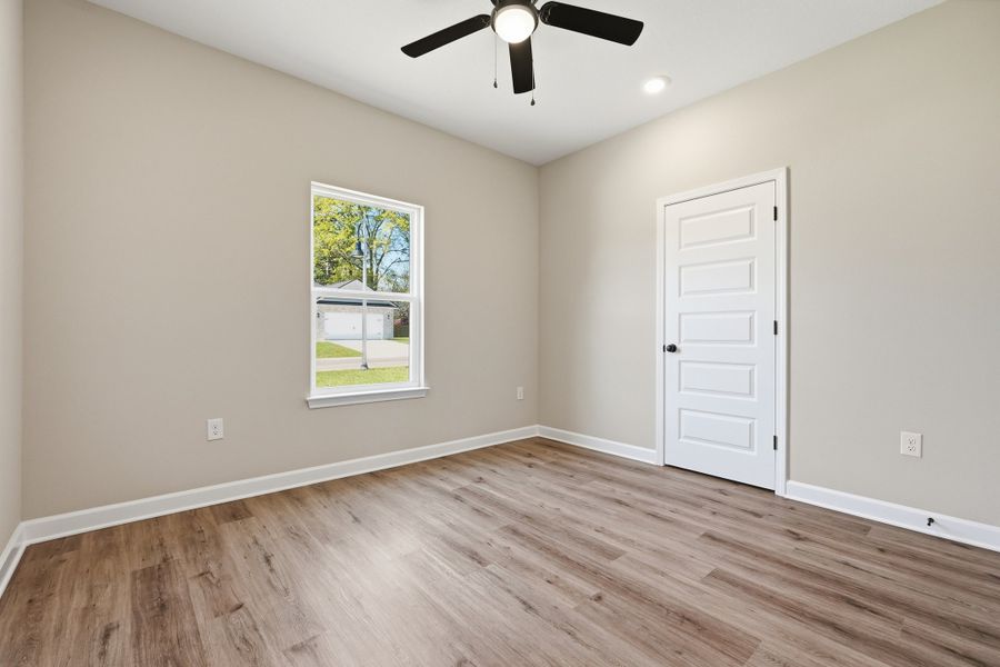 Spacious, unfurnished interior of a new home in Southern Charm, Crestview (Image 42).