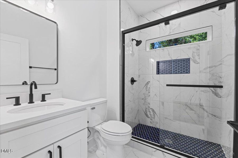 18-801 Dupree St 18-801 Dupree St