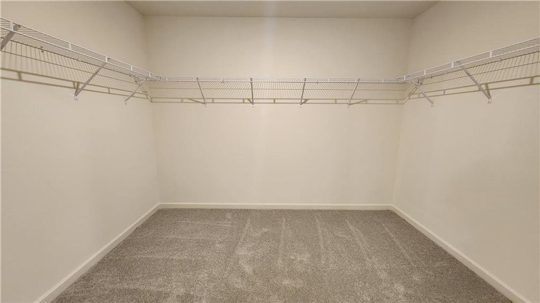 Spacious, unfurnished interior of a new home in Casteel, Bethlehem (Image 11).