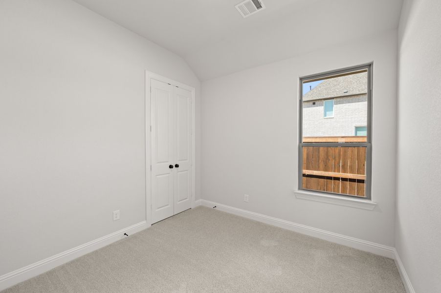 Spacious, unfurnished interior of a new home in Bridgewater, Midlothian (Image 20).