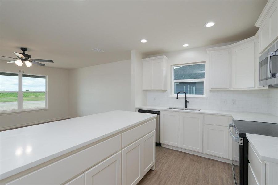 Furnished interior view inside a new home in , Abilene (Image 3).