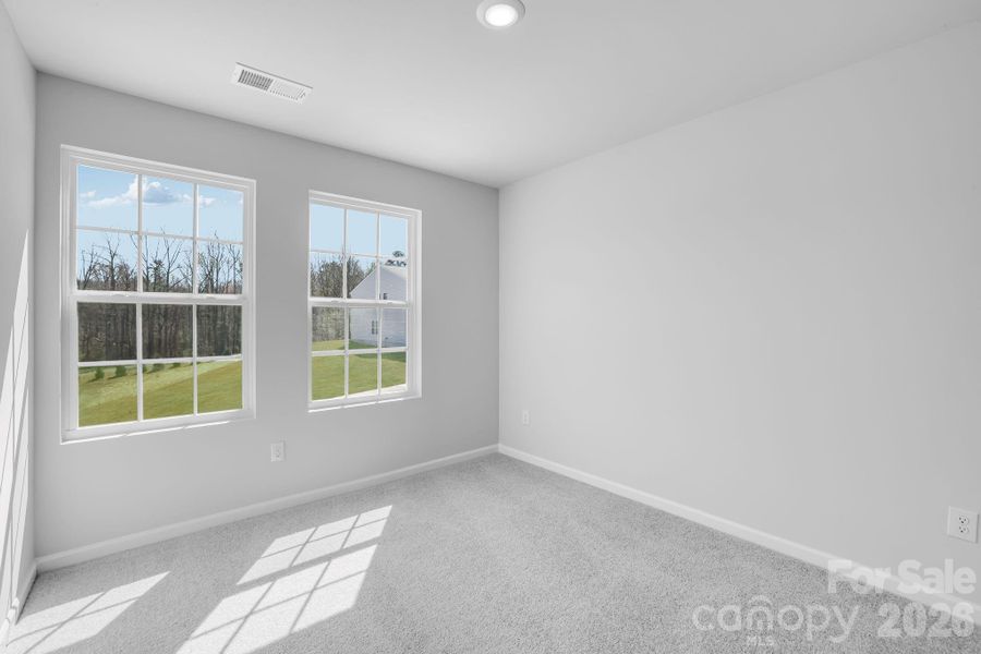 Spacious, unfurnished interior of a new home in Cleveland Hill, Shelby (Image 18).