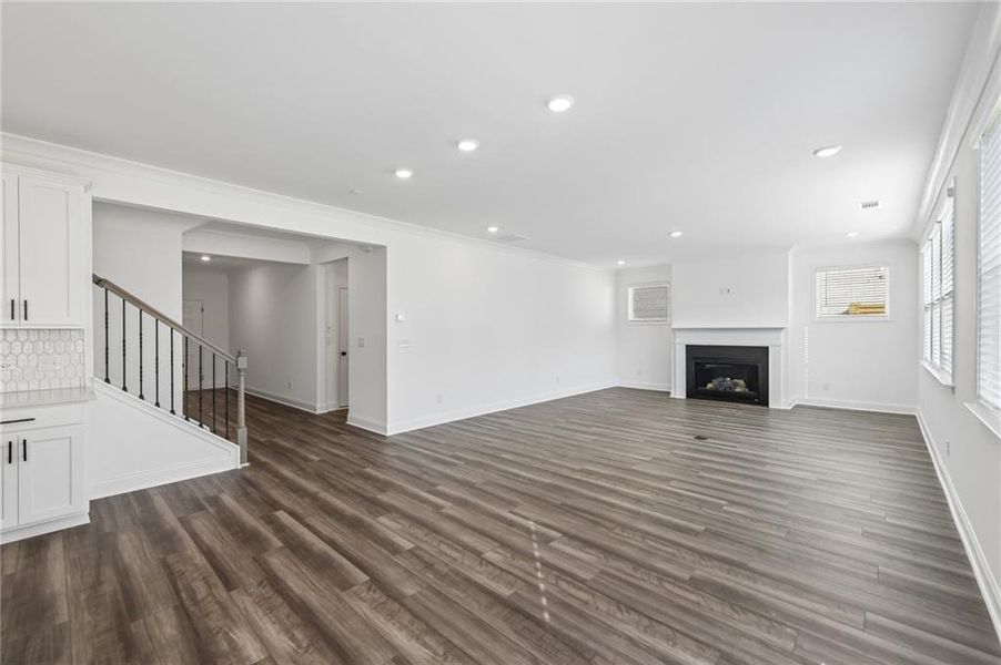 Spacious, unfurnished interior of a new home in Auburn Glen, Dacula (Image 36).