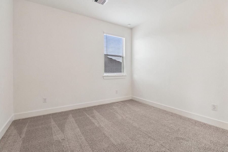 Spacious, unfurnished interior of a new home in The Highlands, Porter (Image 18).