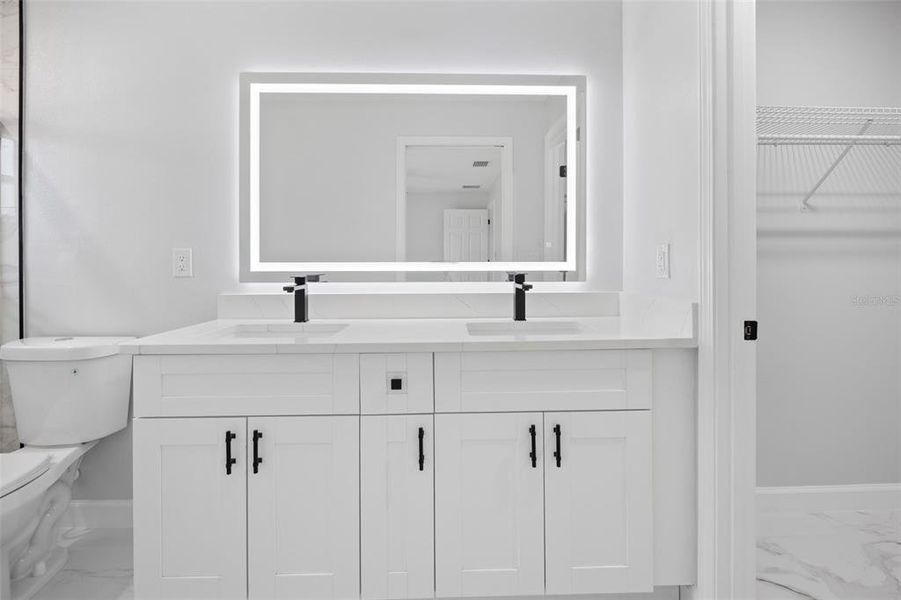 Furnished interior view inside a new home in , Dunnellon (Image 7).