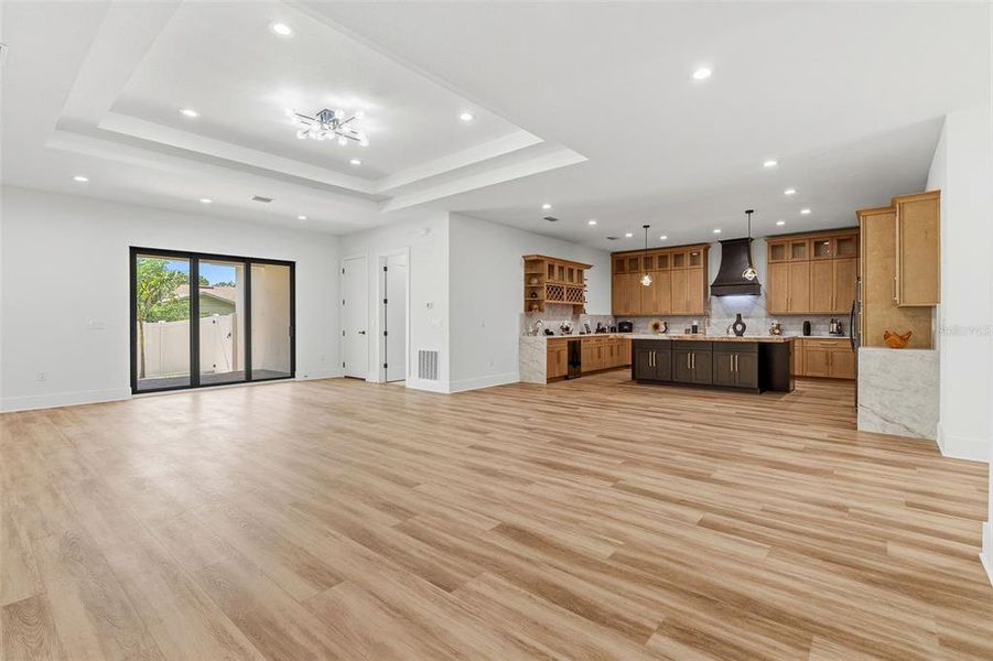 Spacious, unfurnished interior of a new home in , Tampa (Image 39). Spacious, unfurnished interior of a new home in , Tampa (Image 39).