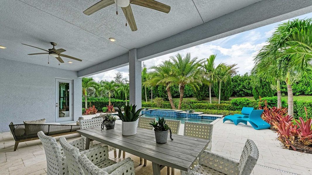 Lanai and Pool