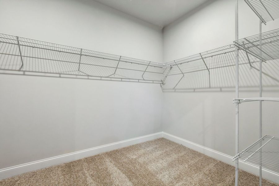 Spacious, unfurnished interior of a new home in The Beacon at Old Peachtree Single Family Homes, Lawrenceville (Image 401).