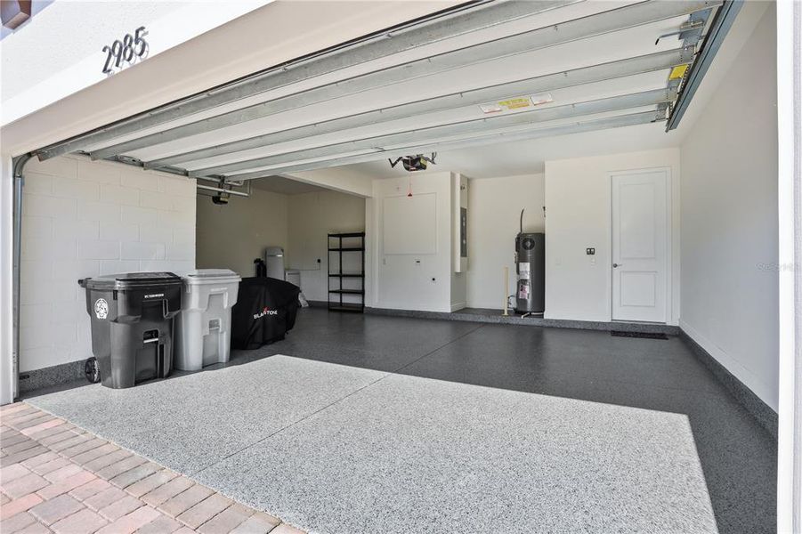Exterior details and patio area of a home in Acuera Estates, Apopka (Image 3). Exterior details and patio area of a home in Acuera Estates, Apopka (Image 3).