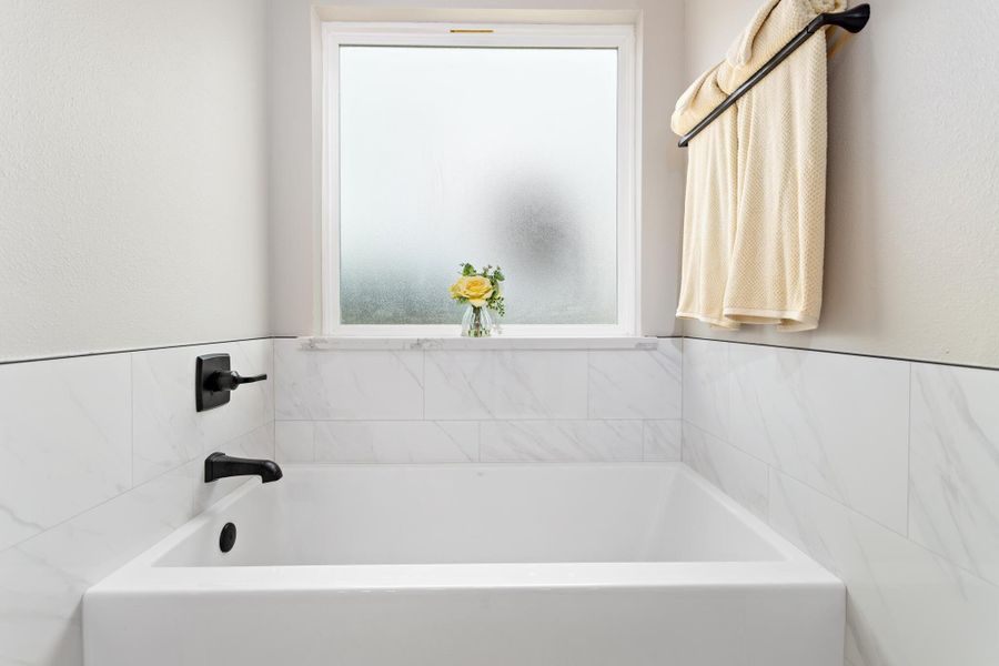 Close-up of interior finishes inside a home in , Neches (Image 17).