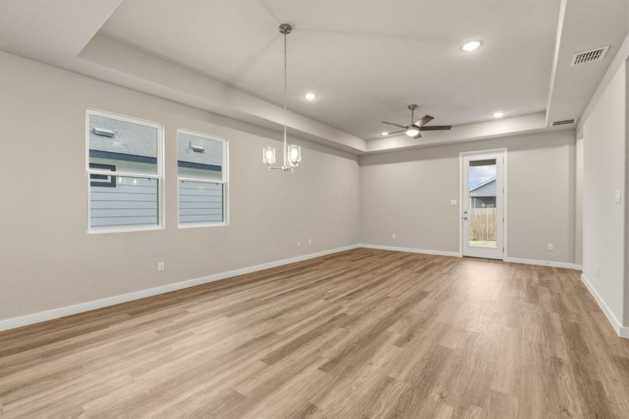 Spacious, unfurnished interior of a new home in Veranda Designer, San Antonio (Image 18).