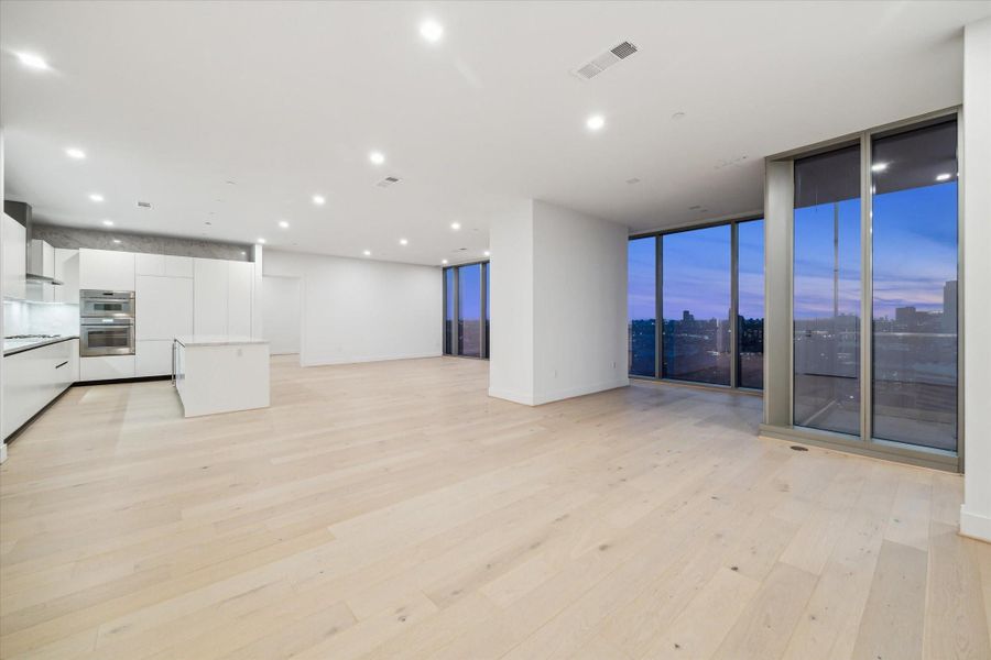 Image 38 of a home in .