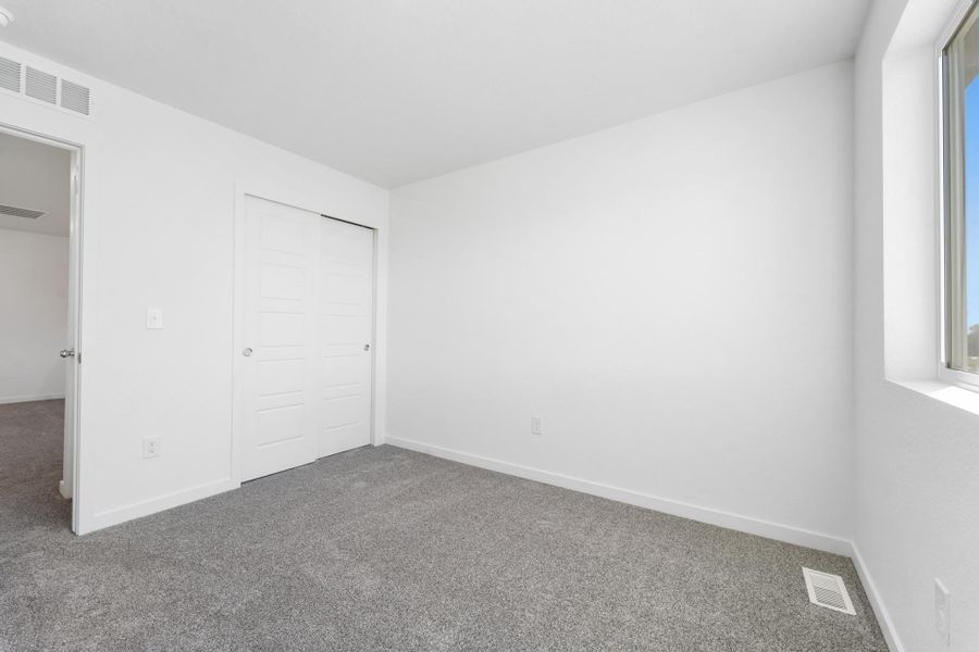 Spacious, unfurnished interior of a new home in Conestoga, Ault (Image 15).