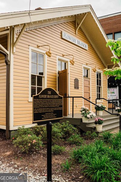 Front exterior of a new home in Ponderosa Farms Manor, Gainesville, GA, highlighting curb appeal (Image 35).