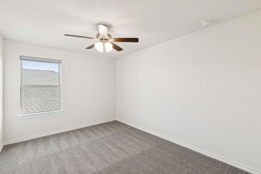 Spacious, unfurnished interior of a new home in , Anna (Image 24).