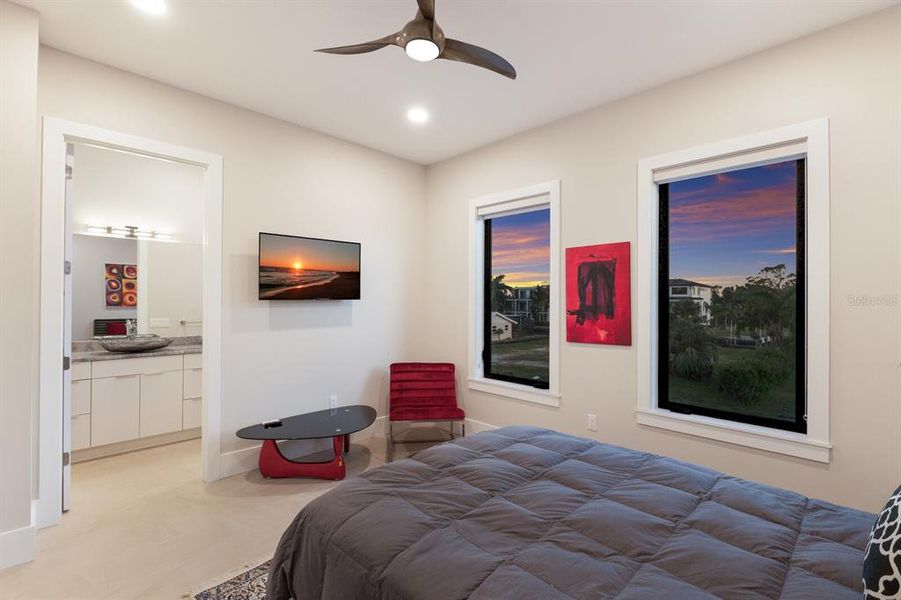 Furnished interior view inside a new home in , Longboat Key (Image 11).