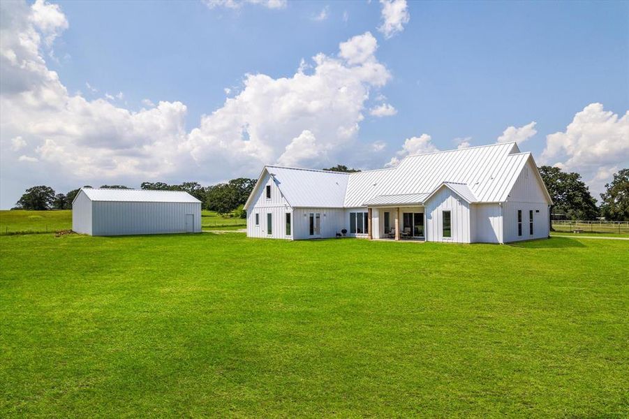 Image 32 of a home in . Image 32 of a home in .