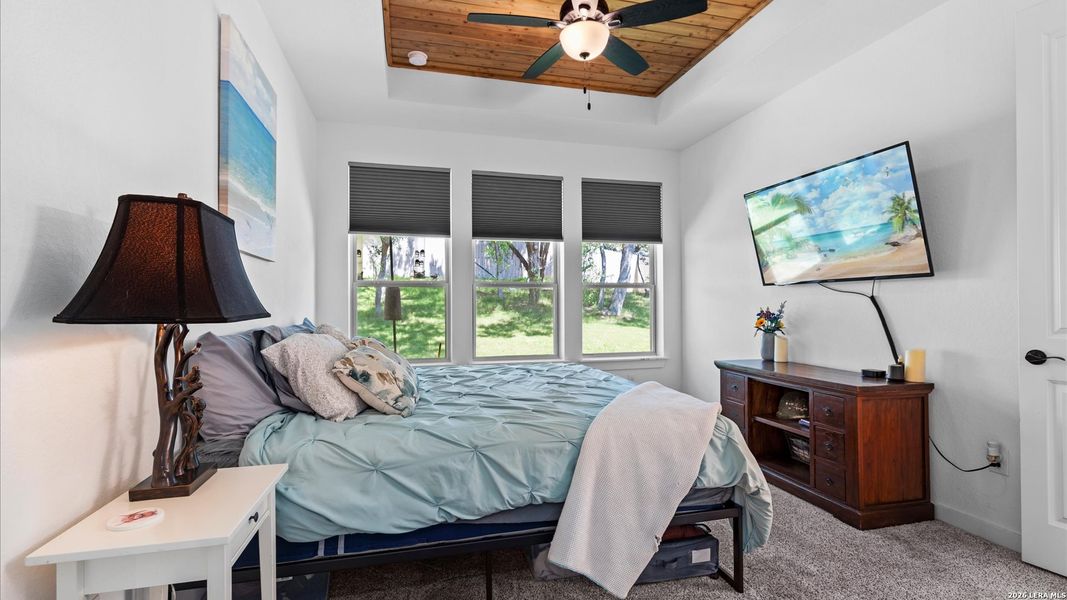 Furnished interior view inside a new home in , Canyon Lake (Image 16).