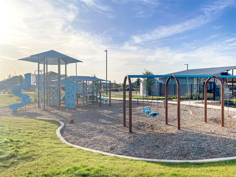 Playground, pool and park directly across the street