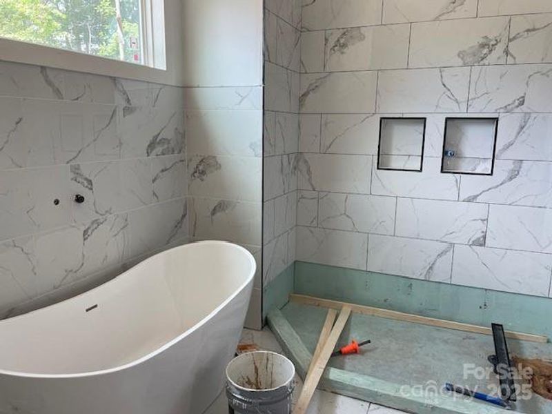 Furnished interior view inside a new home in , Gastonia (Image 4).