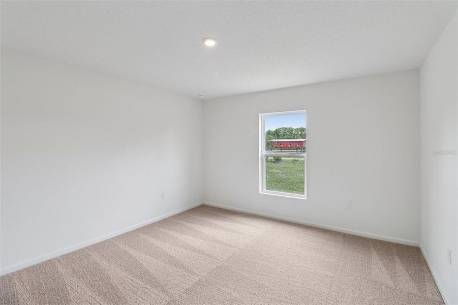 Spacious, unfurnished interior of a new home in Sumter Villas, Sumterville (Image 28).