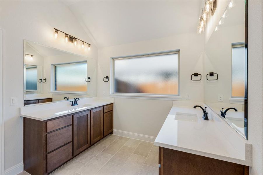 Furnished interior view inside a new home in Arcadia Trails Classic 60, Balch Springs (Image 10). Furnished interior view inside a new home in Arcadia Trails Classic 60, Balch Springs (Image 10).