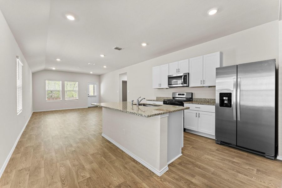 Furnished interior view inside a new home in Bollinger, Maxwell (Image 8).