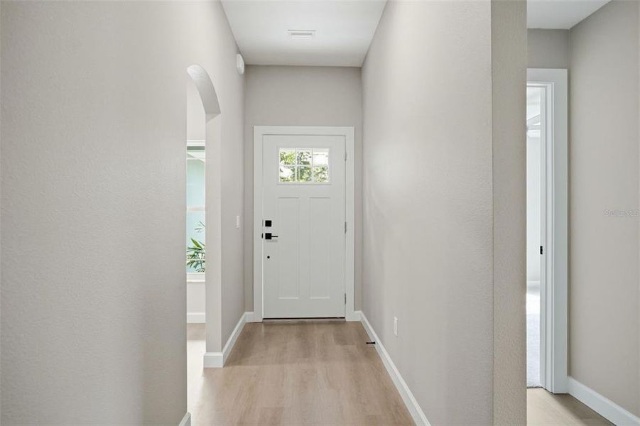 Spacious, unfurnished interior of a new home in , Masaryktown (Image 48).
