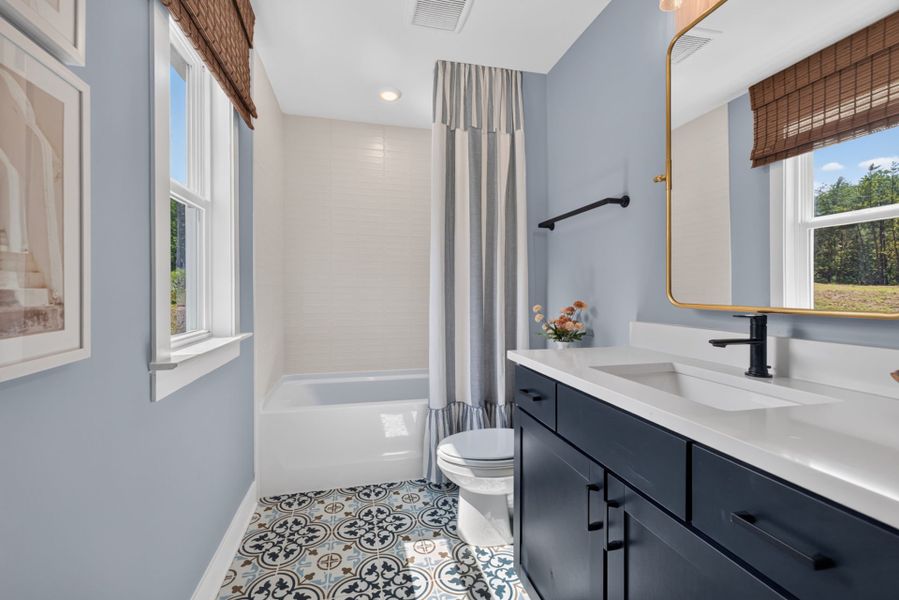 Representative furnished interior of a home built from the Newlyn by Pulte Homes in Bristol, Dawsonville (Image 67).