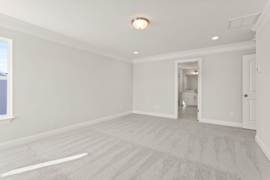 Spacious, unfurnished interior of a new home in Founders Club, Moore (Image 27).