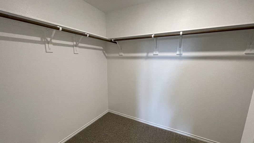 Spacious, unfurnished interior of a new home in Waverly Estates, Josephine (Image 10).