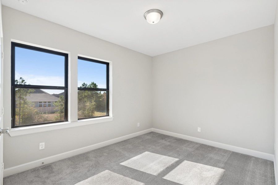 Spacious, unfurnished interior of a new home in Kresston, Magnolia (Image 13).