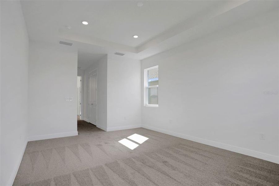 Spacious, unfurnished interior of a new home in Seaire, Parrish (Image 25).