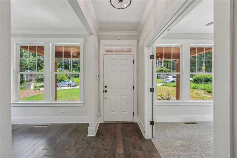 Spacious, unfurnished interior of a new home in , Atlanta (Image 46).