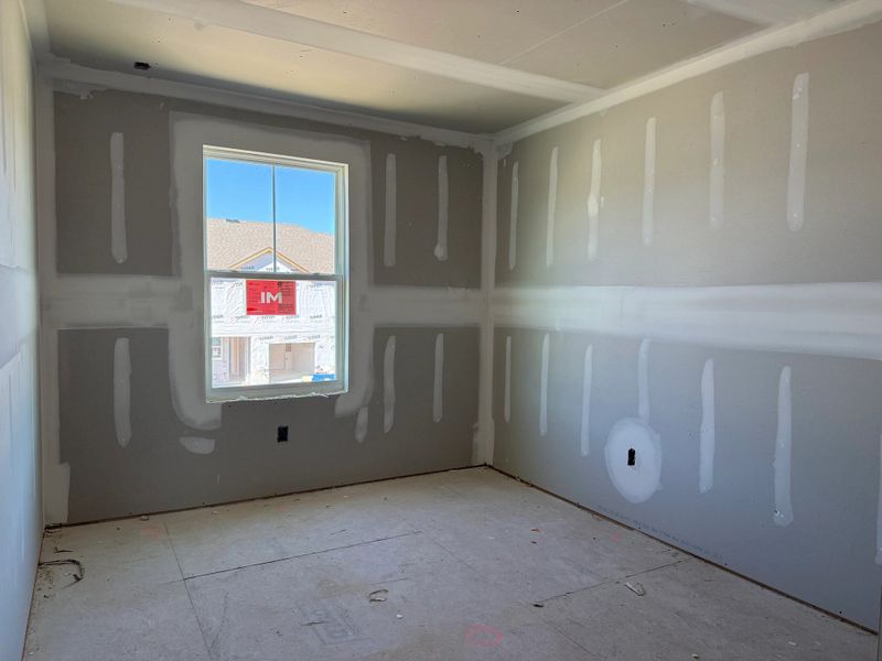 Generous 2nd bedroom