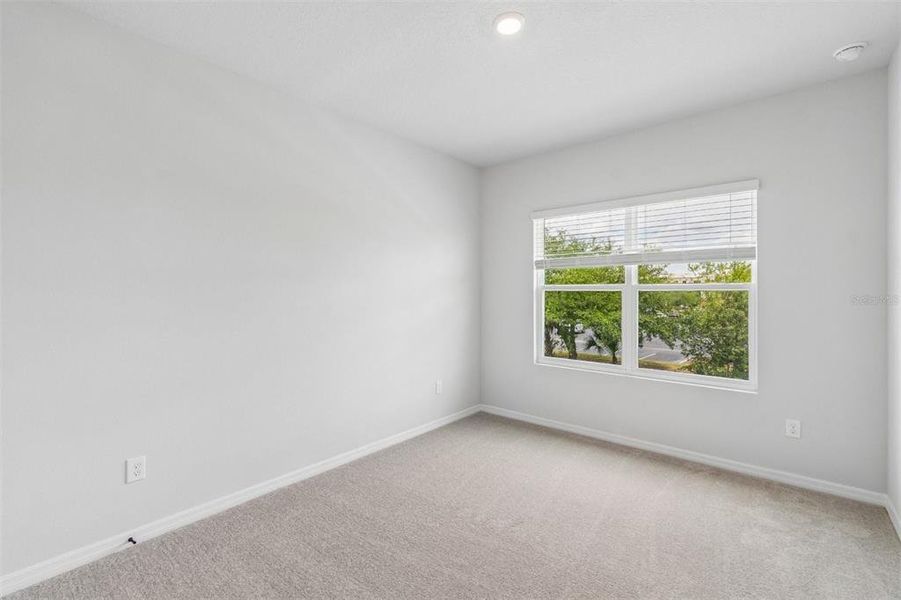 Spacious, unfurnished interior of a new home in , Orlando (Image 21).