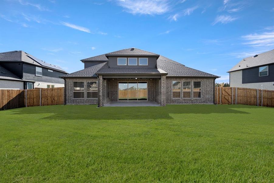 1811 Fannin- Back-2 1811 Fannin- Back-2