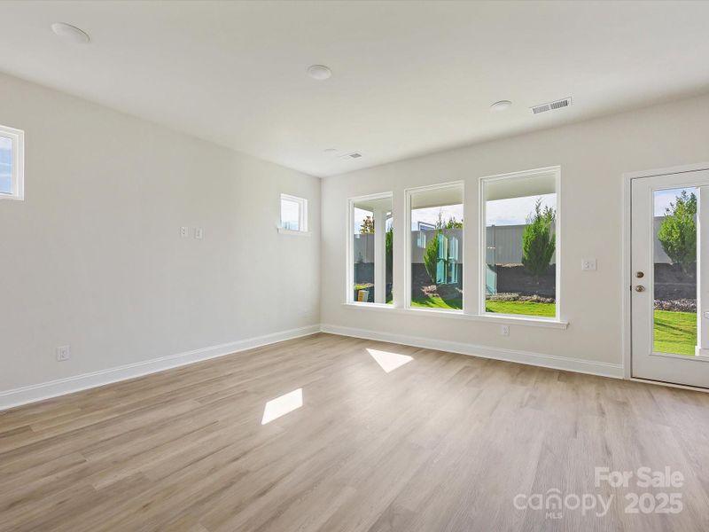 Spacious, unfurnished interior of a new home in Westview Towns, Waxhaw (Image 15).