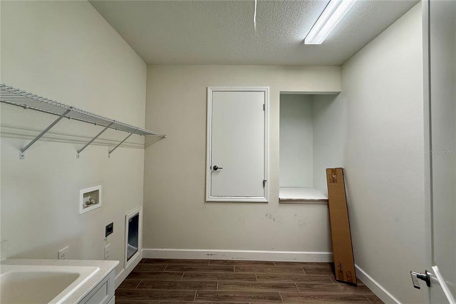 Furnished interior view inside a new home in Emerson Pointe, Apopka (Image 16). Furnished interior view inside a new home in Emerson Pointe, Apopka (Image 16).