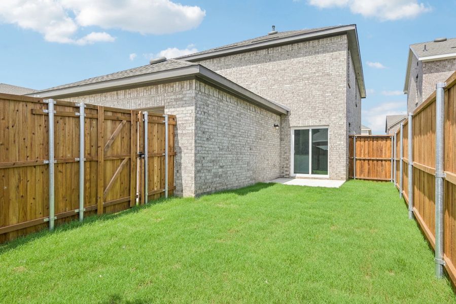 Representative exterior details of a home built from the Eris by Starlight Homes in Brookshire at Legacy Hills, Celina (Image 25). Representative exterior details of a home built from the Eris by Starlight Homes in Brookshire at Legacy Hills, Celina (Image 25).