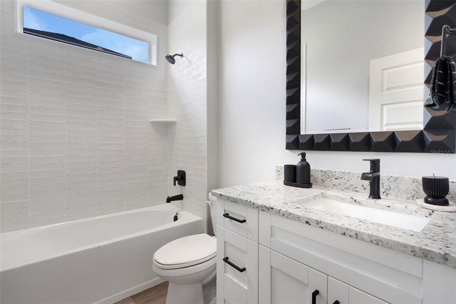 Furnished interior view inside a new home in , Lakeland (Image 27).