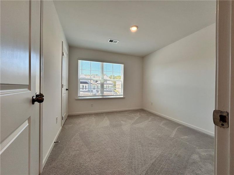 Spacious, unfurnished interior of a new home in , Suwanee (Image 23).