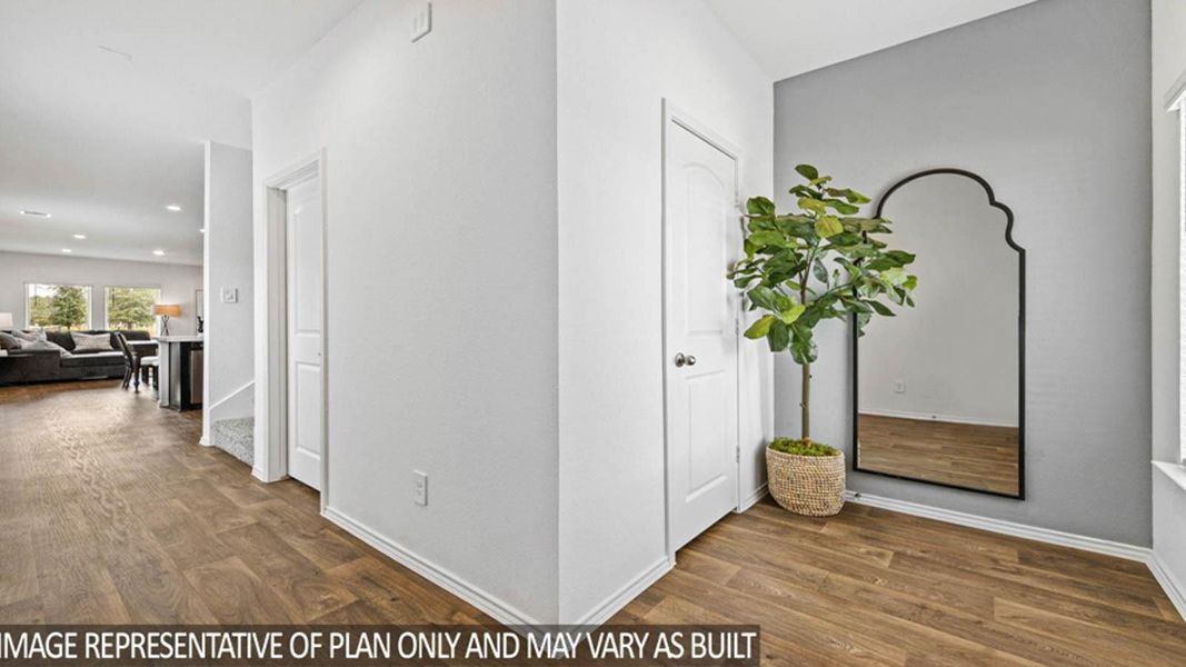 Image 20 of a home in Maple Woods.