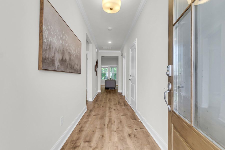 Spacious, unfurnished interior of a new home in Phillips Crossing, Ridgeville (Image 19).