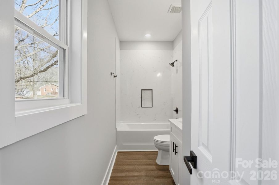 Image 39 of a home in .