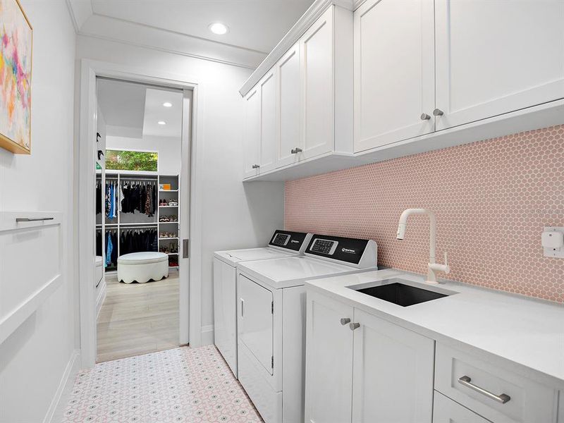 Furnished interior view inside a new home in , Sarasota (Image 58).
