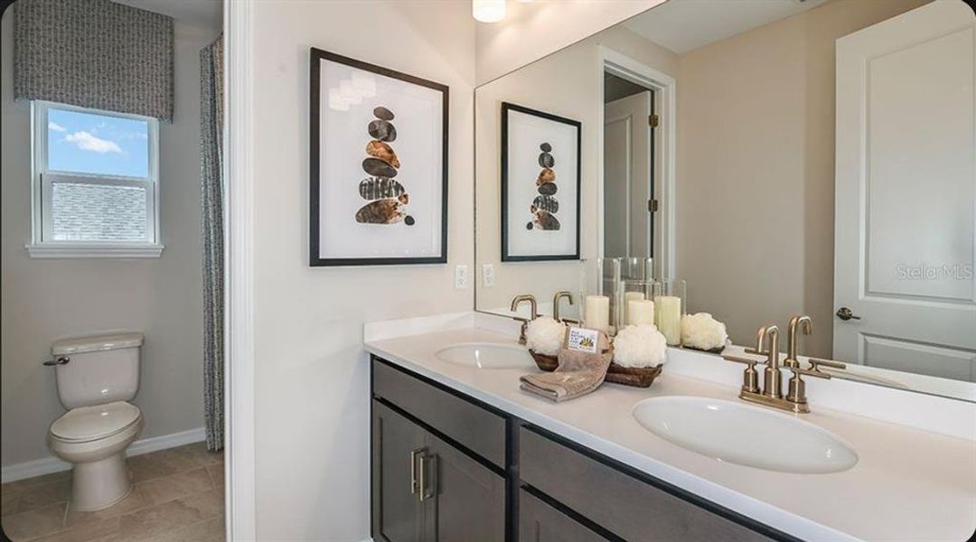 Furnished interior view inside a new home in Tiburon, Nokomis (Image 18).